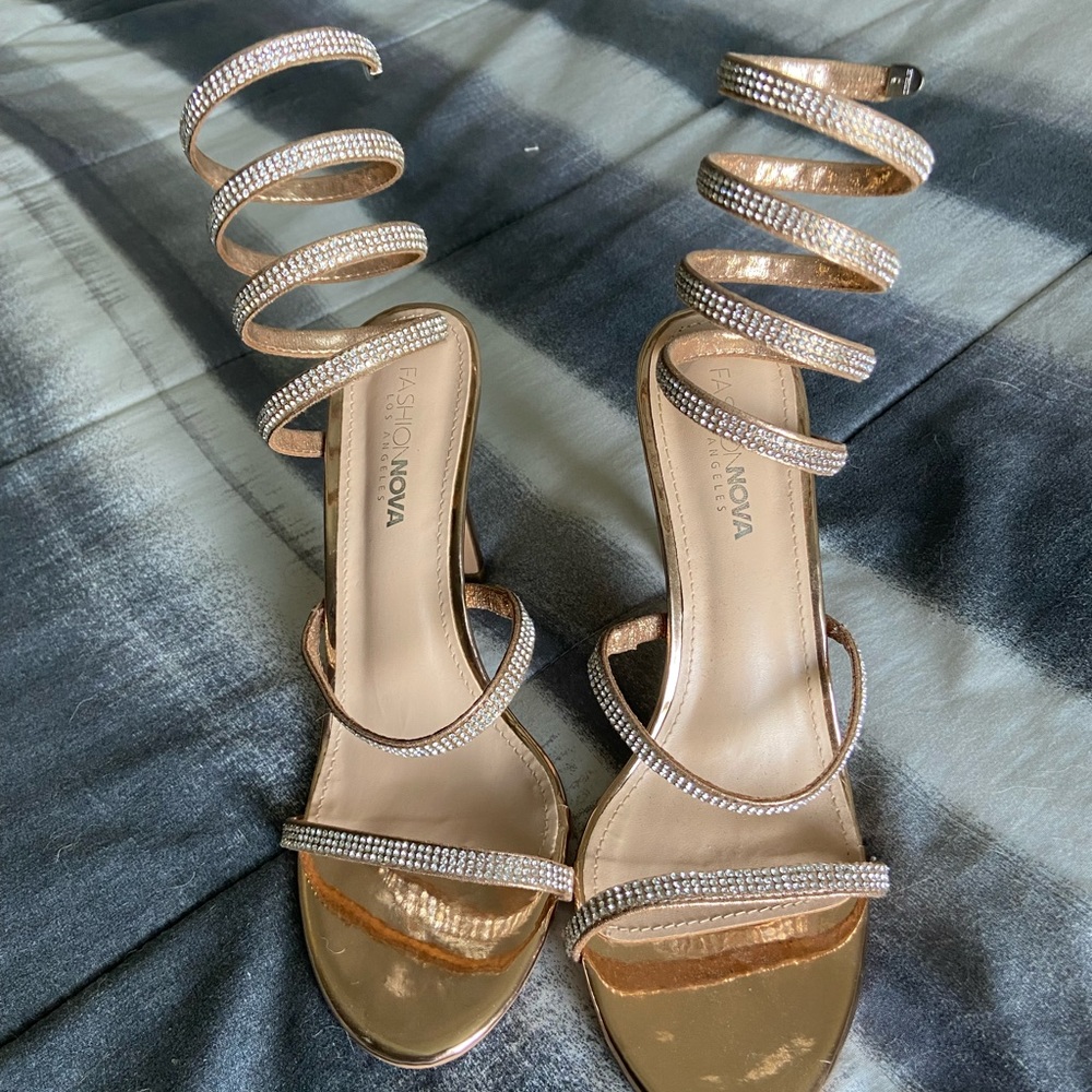 Fashion nova heels